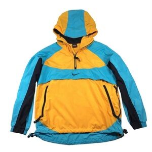 Vintage 90’s Nike ACG Women’s Windbreaker Jacket